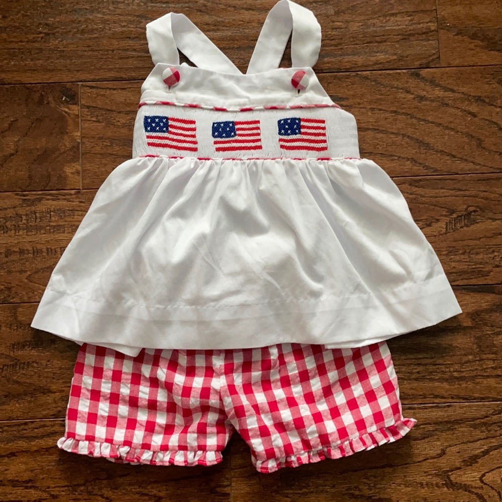 Patriotic American Flag Girls 3T Smocked Set